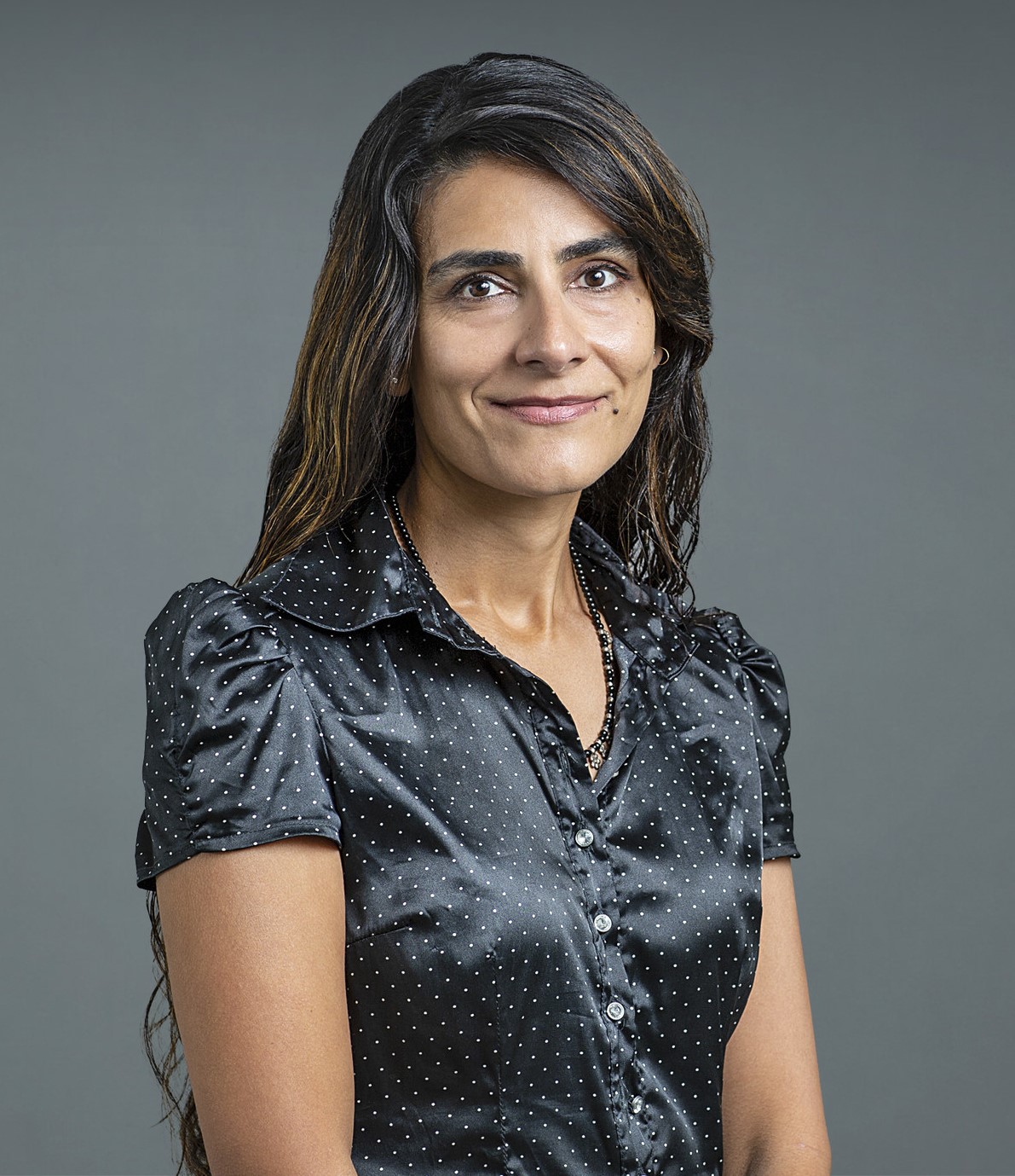 Dr Aasma Shaukat headshot